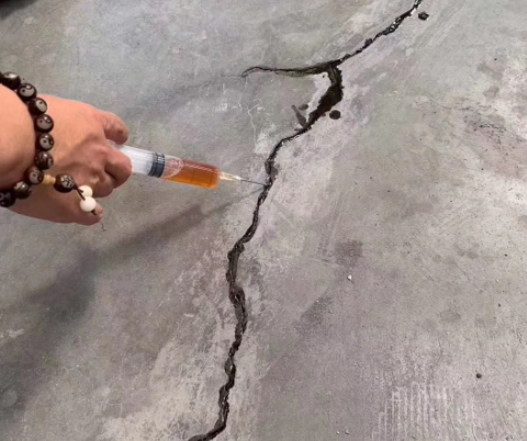 银川混凝土裂缝修补技术详解​
